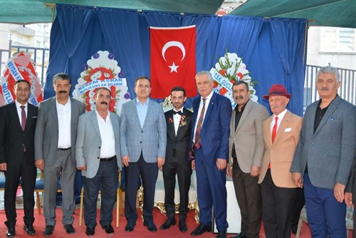Vali/Belediye Başkan Vekilimiz Sayın İdris Akbıyık, Seyran Adıyaman ve Rıdvan Öztunç çiftinin düğün törenine katıldı